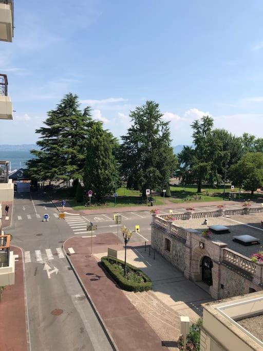 Appartement. La Coupole 2 Pieces Avec Vue Evian-les-Bains Exterior photo