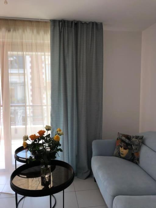 Appartement. La Coupole 2 Pieces Avec Vue Evian-les-Bains Exterior photo